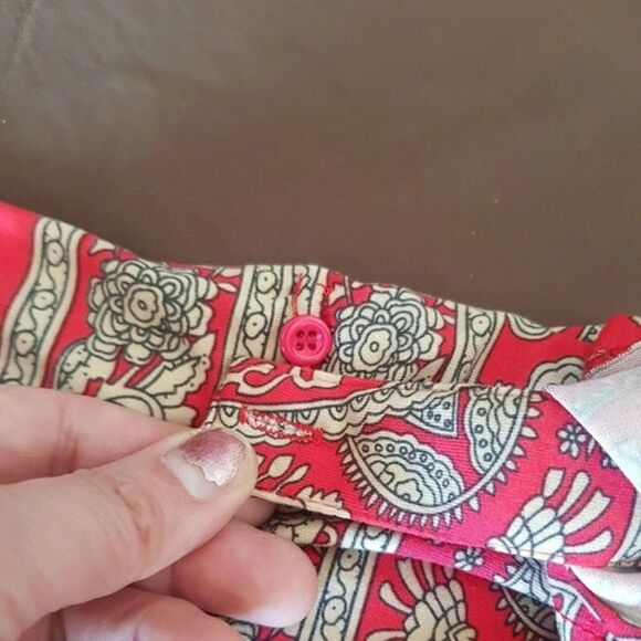 A. Jesdani Womens Blouse Top Paisley Red Size Medium Button Rolled Tab Sleeves - Picture 6 of 13